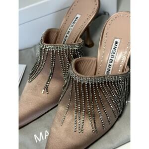 $1565 Manolo Blahnik Womens Satin Mules Clogs Crystal Fringe Beige NEW Size 37